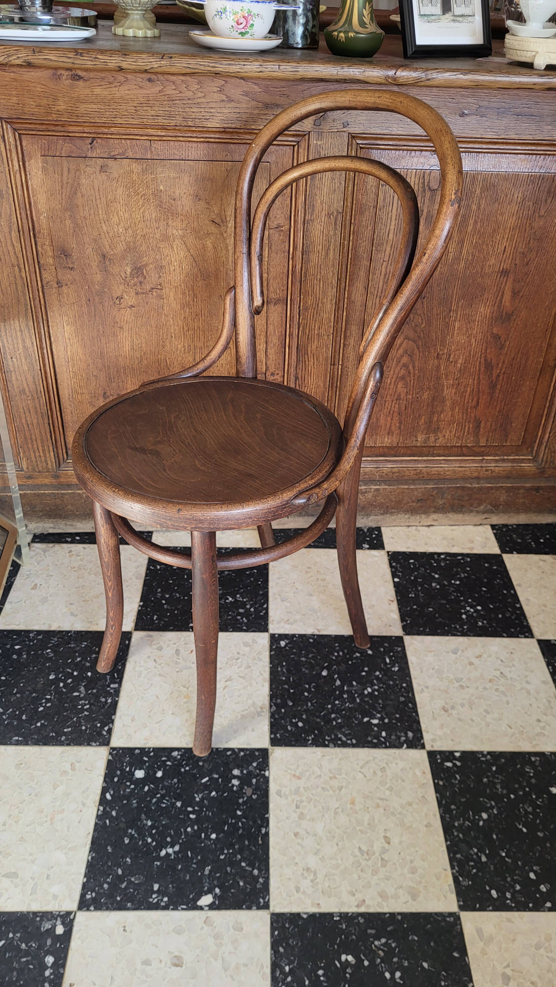 Mundus bistro chair