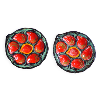 Duo of oyster plates by Gabriel Fourmaintraux