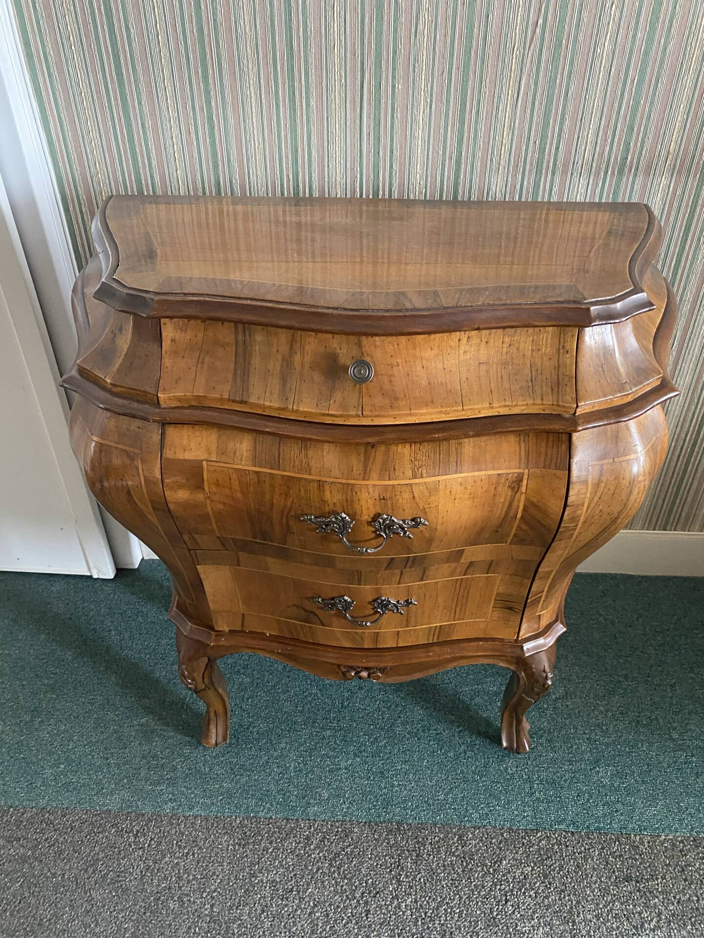 Louis XV style chest of drawers