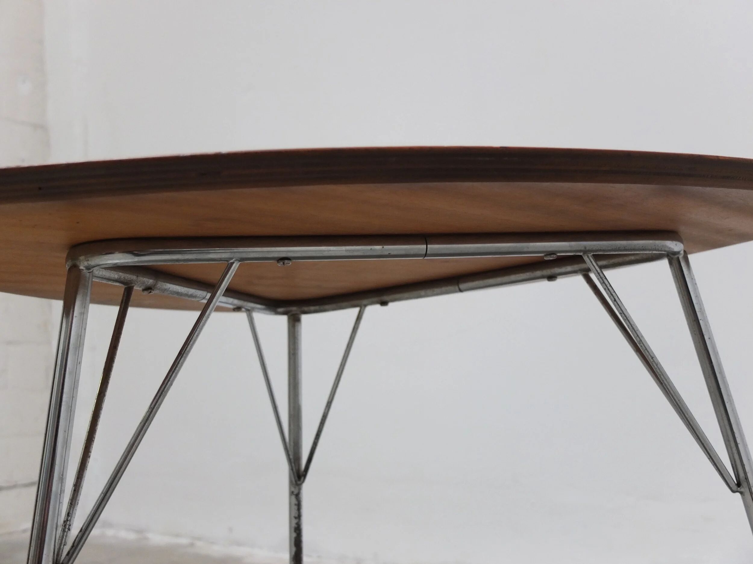 Triangular 'VL1312' side table in teak by Vermund Larsen, 1959