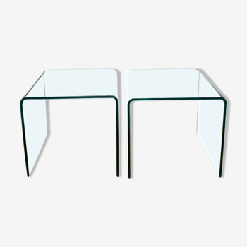 PAIR OF GLASS DESIGN BEDSIDE TABLES