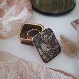 Vintage rectangle ring box