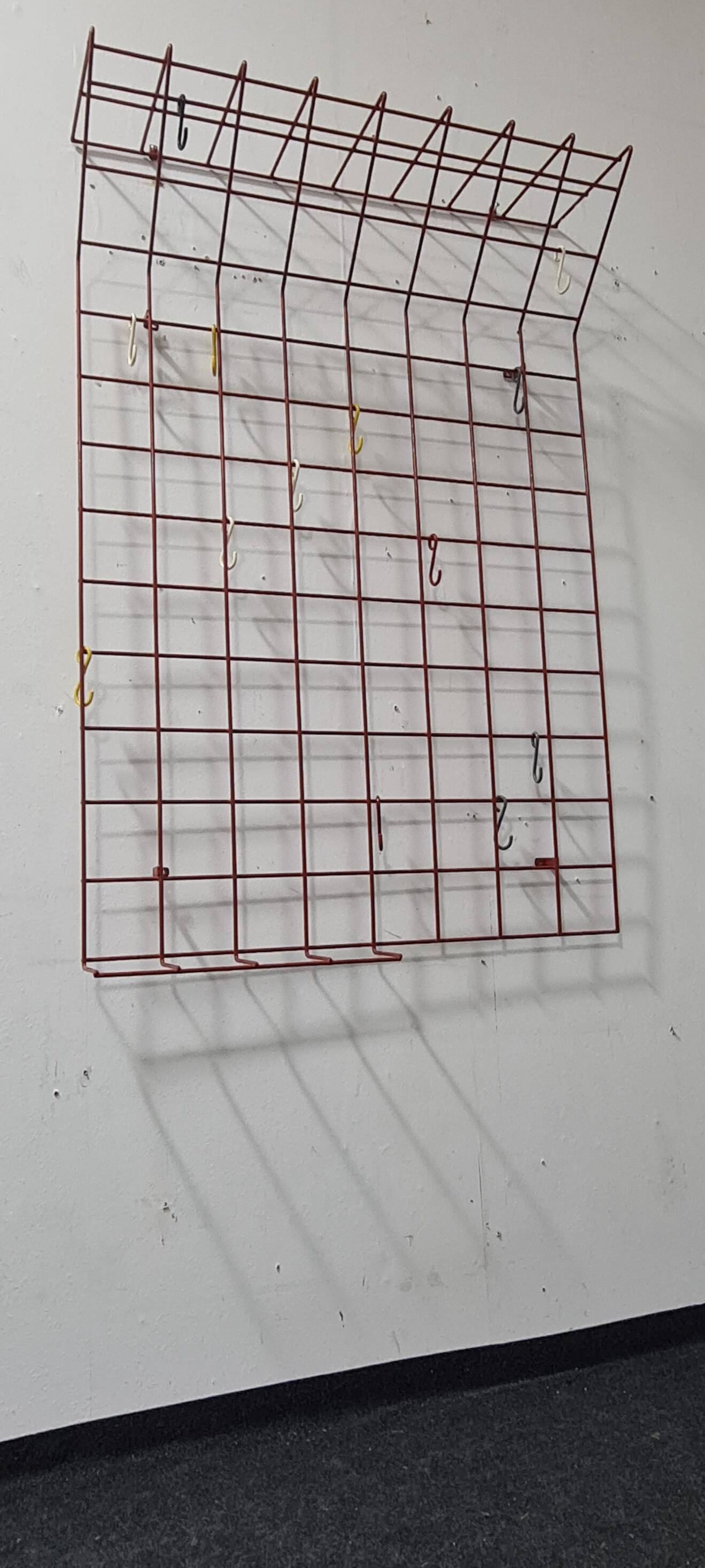Vintage metal wire,string like ,wall mounted coat rack