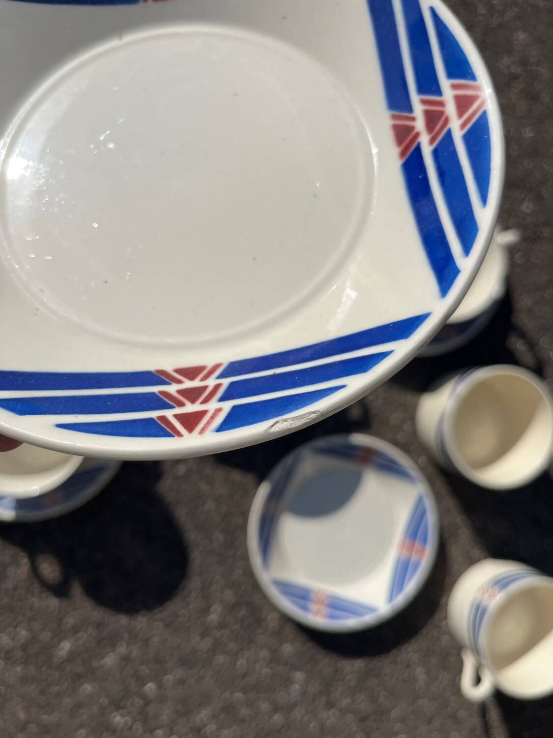 Set of 5 Badonviller Stella earthenware tea or chocolate cups