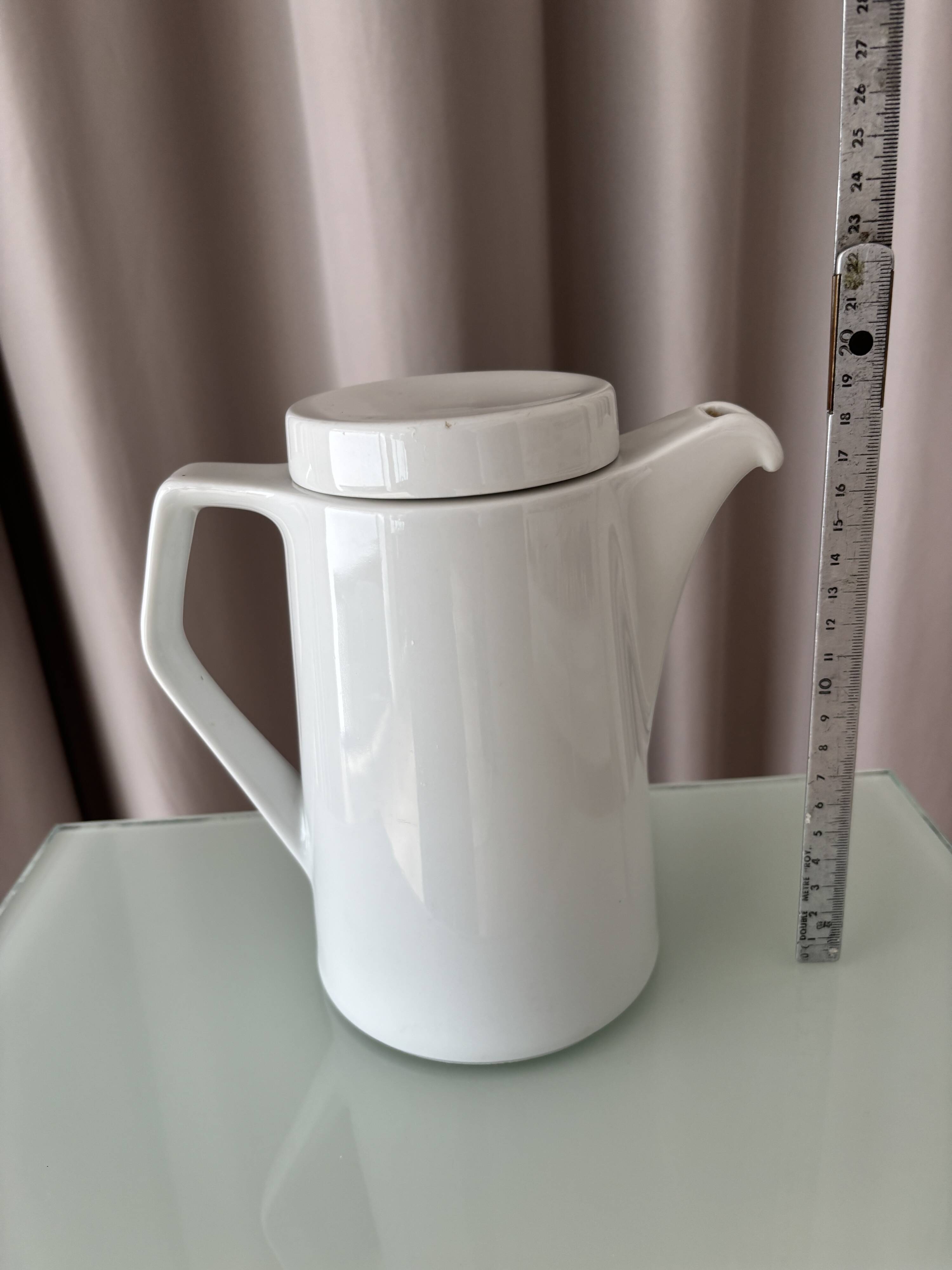 Vintage modernist coffee pot / teapot Schönwald