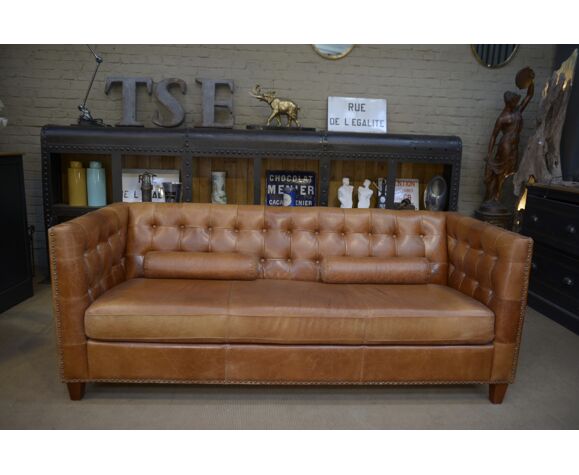 Chesterfield sofa in brown studded leather 4 seater | Selency