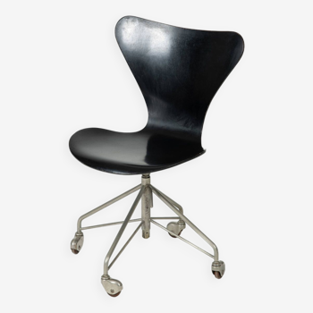 Chaise de bureau par Arne Jacobsen pour Fritz Hansen