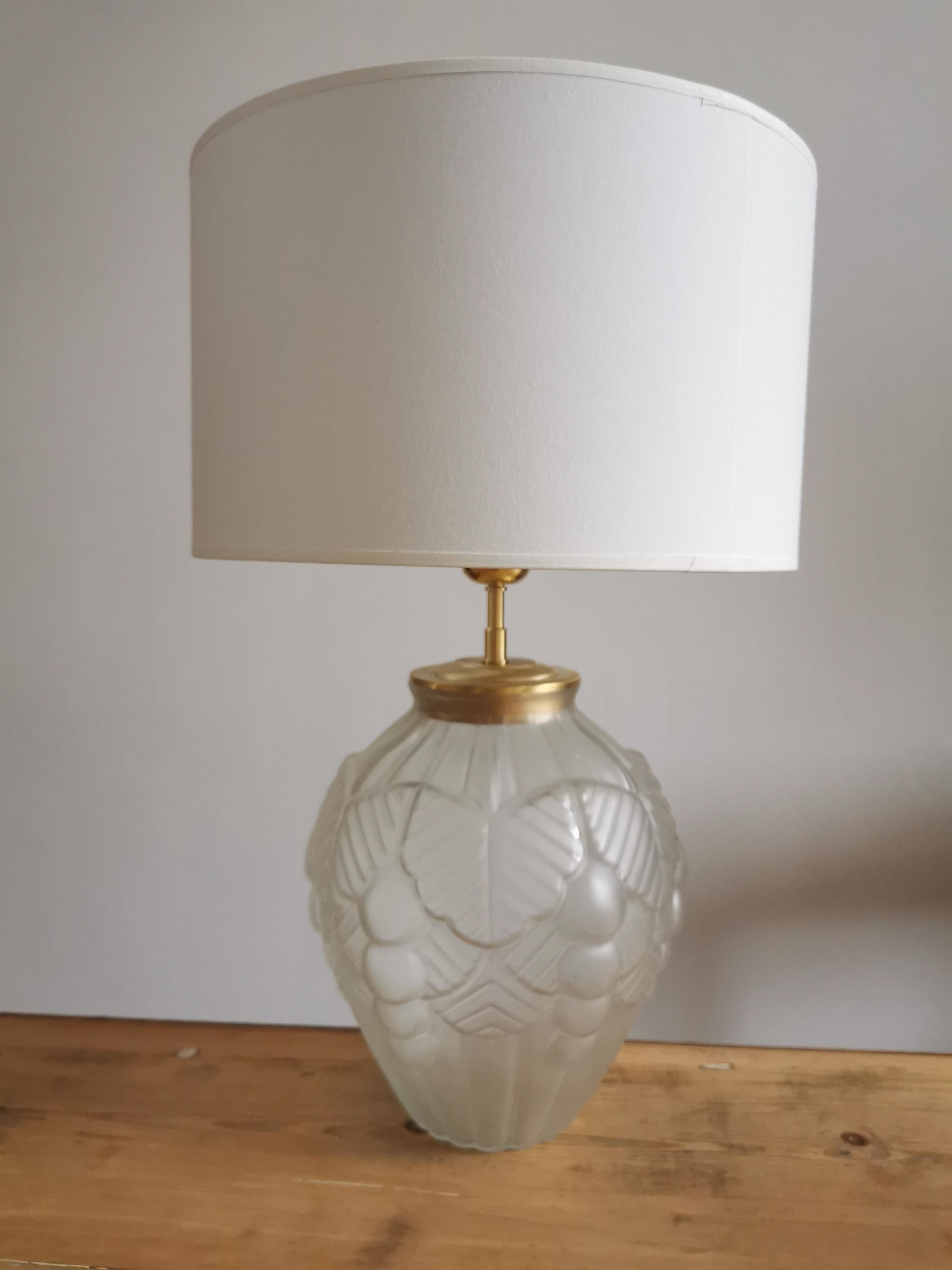 Art Deco lamp in polished glass