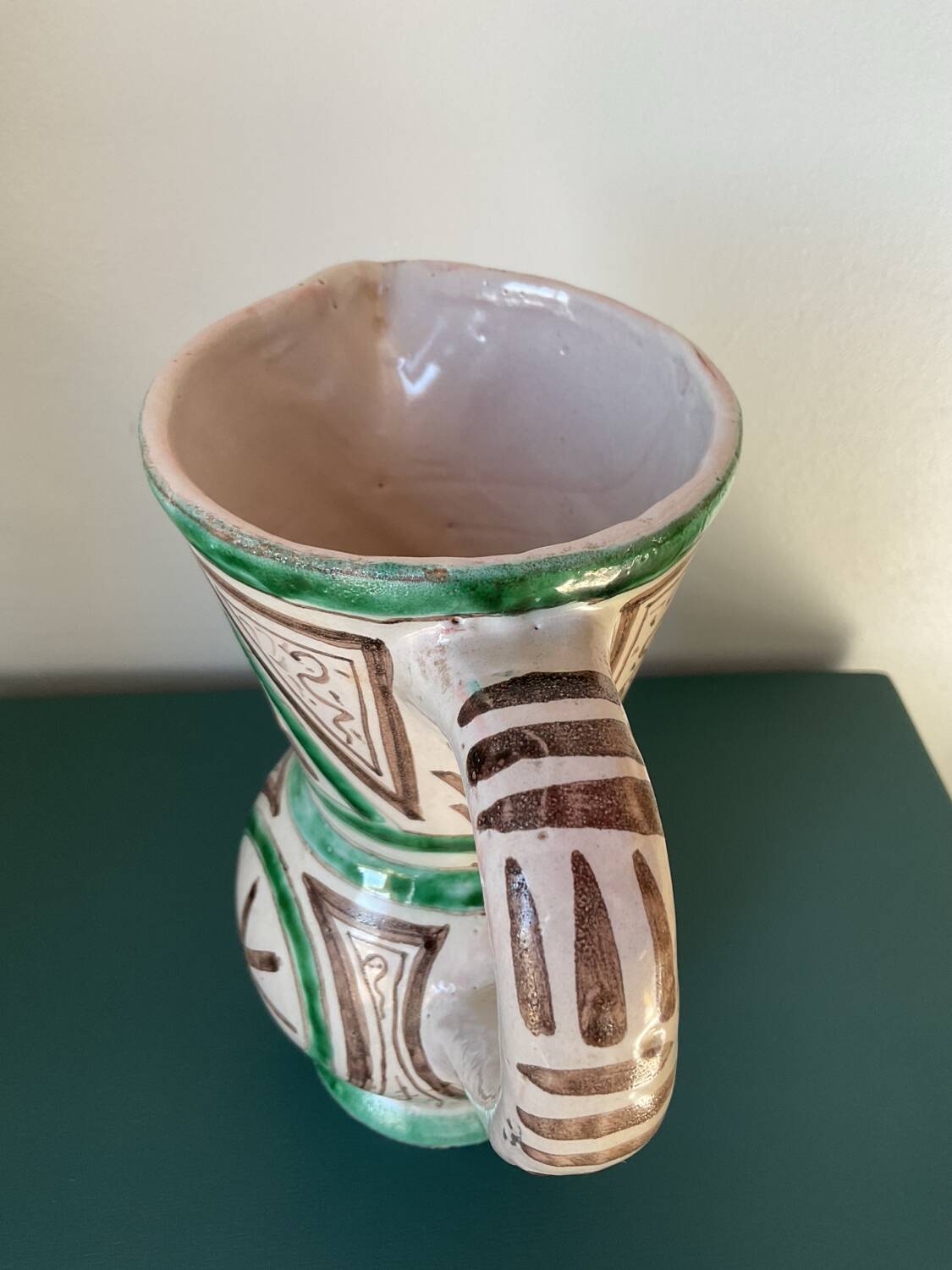 Ceramic pitcher Ortiz