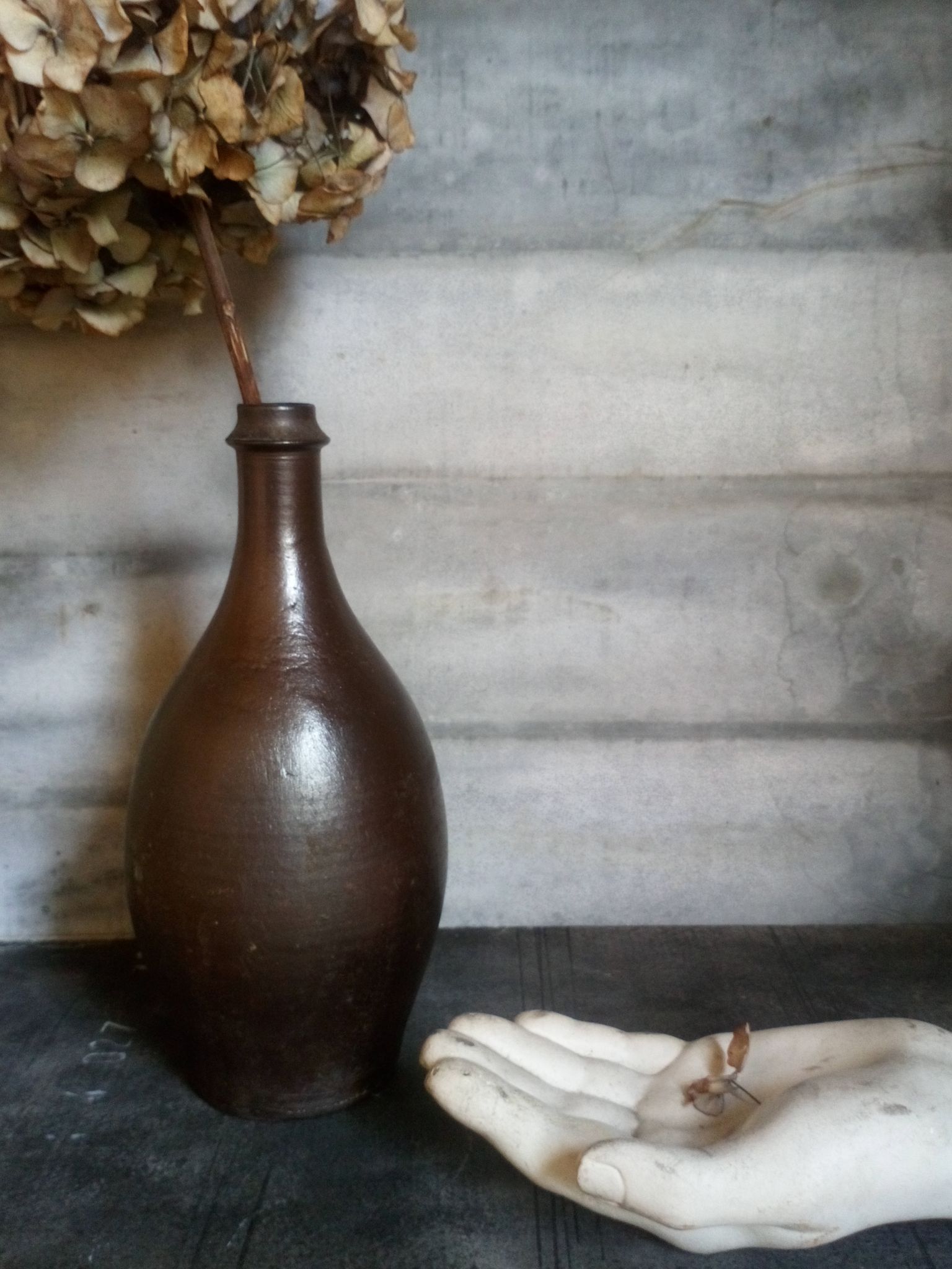 Bouteille grès noir Jean Dubost, années 70