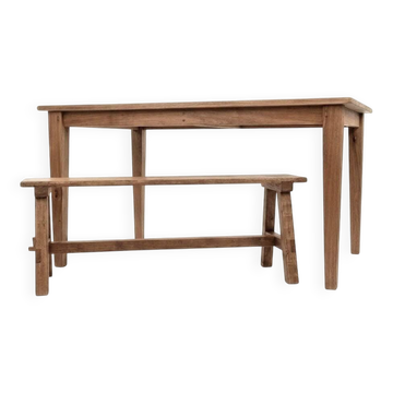 Table de ferme et banc("A "frame ) en chêne massif français.