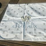 Set of Three Flat Plates of the XIth Congress of the Relais et Chateaux in Amsterdam 1985.