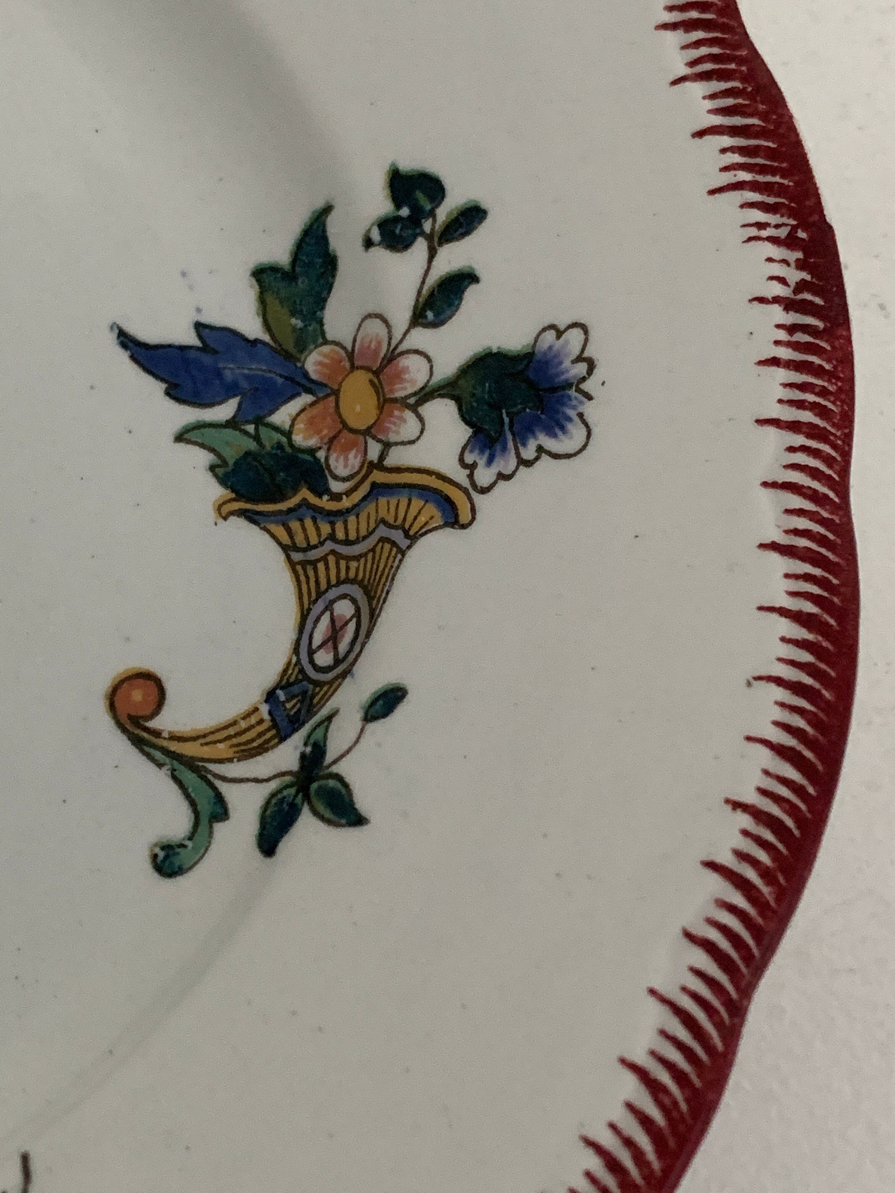 6 Sarreguemines dessert plates, cornucopia, 1928