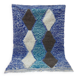 Handmade Moroccan rug, natural wool, 3x2 m.