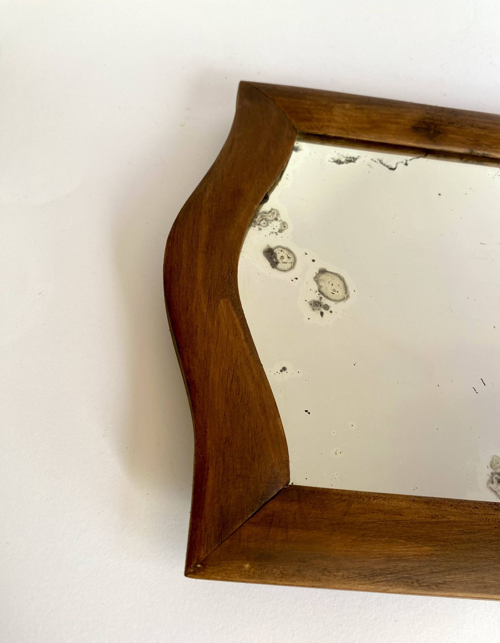 Miroir glace ancienne, bois chapeau de gendarme