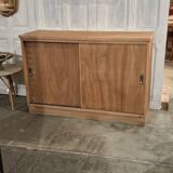 Meuble de métier à portes coulissantes