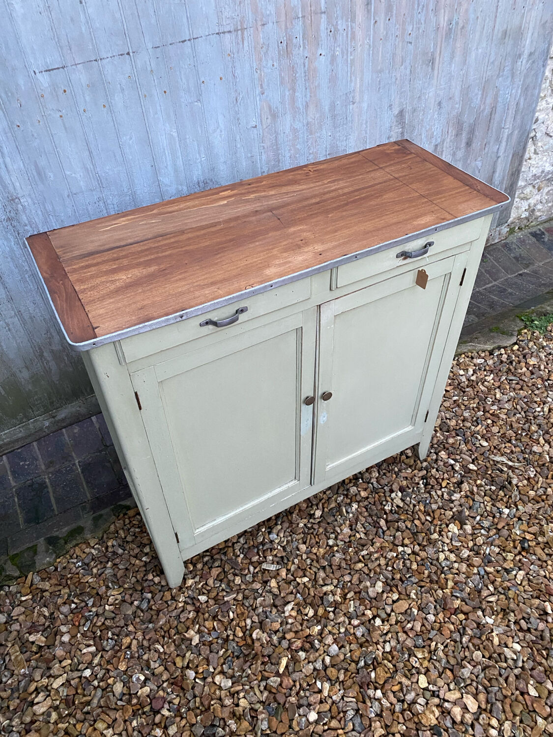 Buffet parisien vert vintage