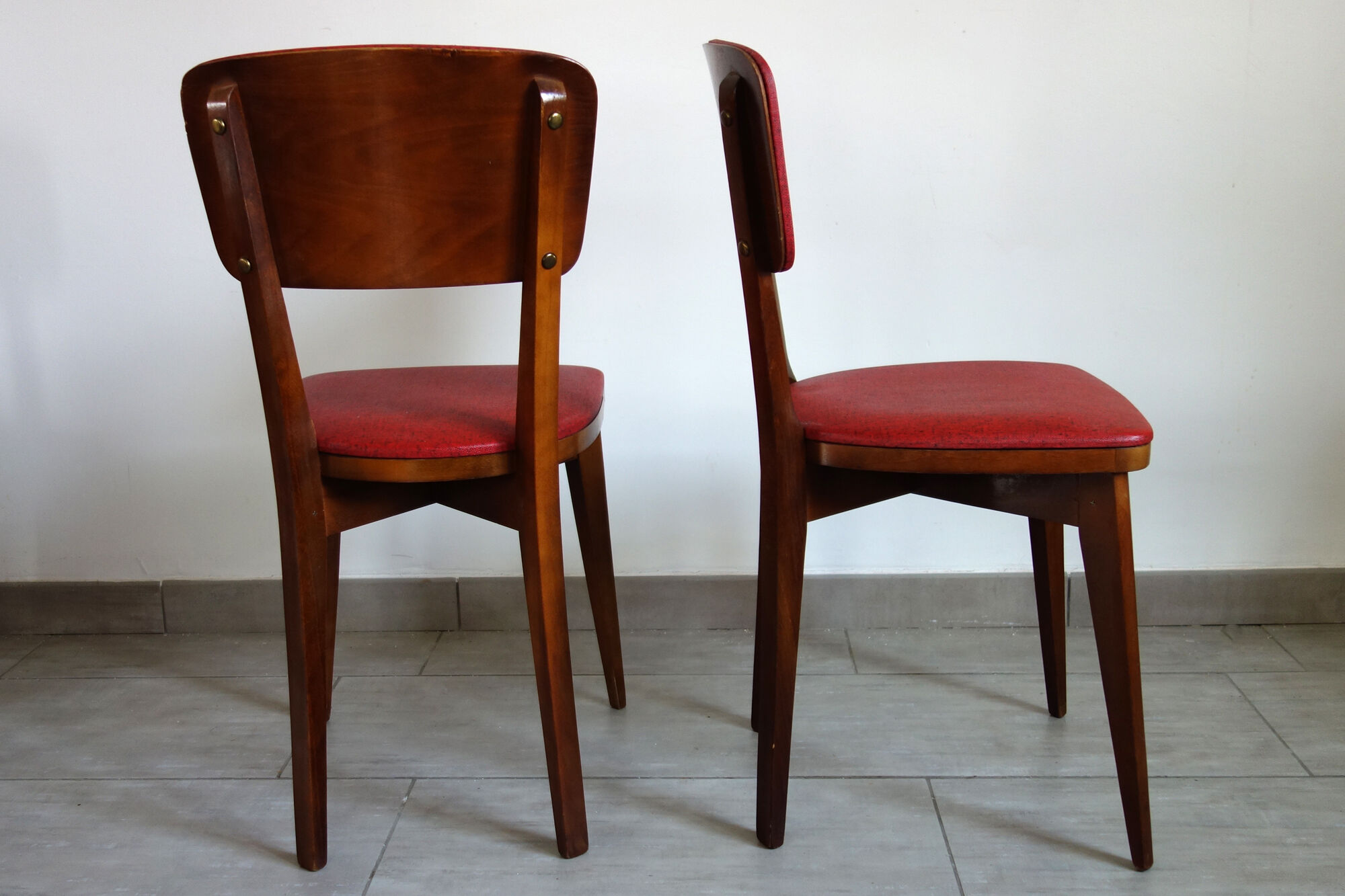 Suite de 4 chaises années 50