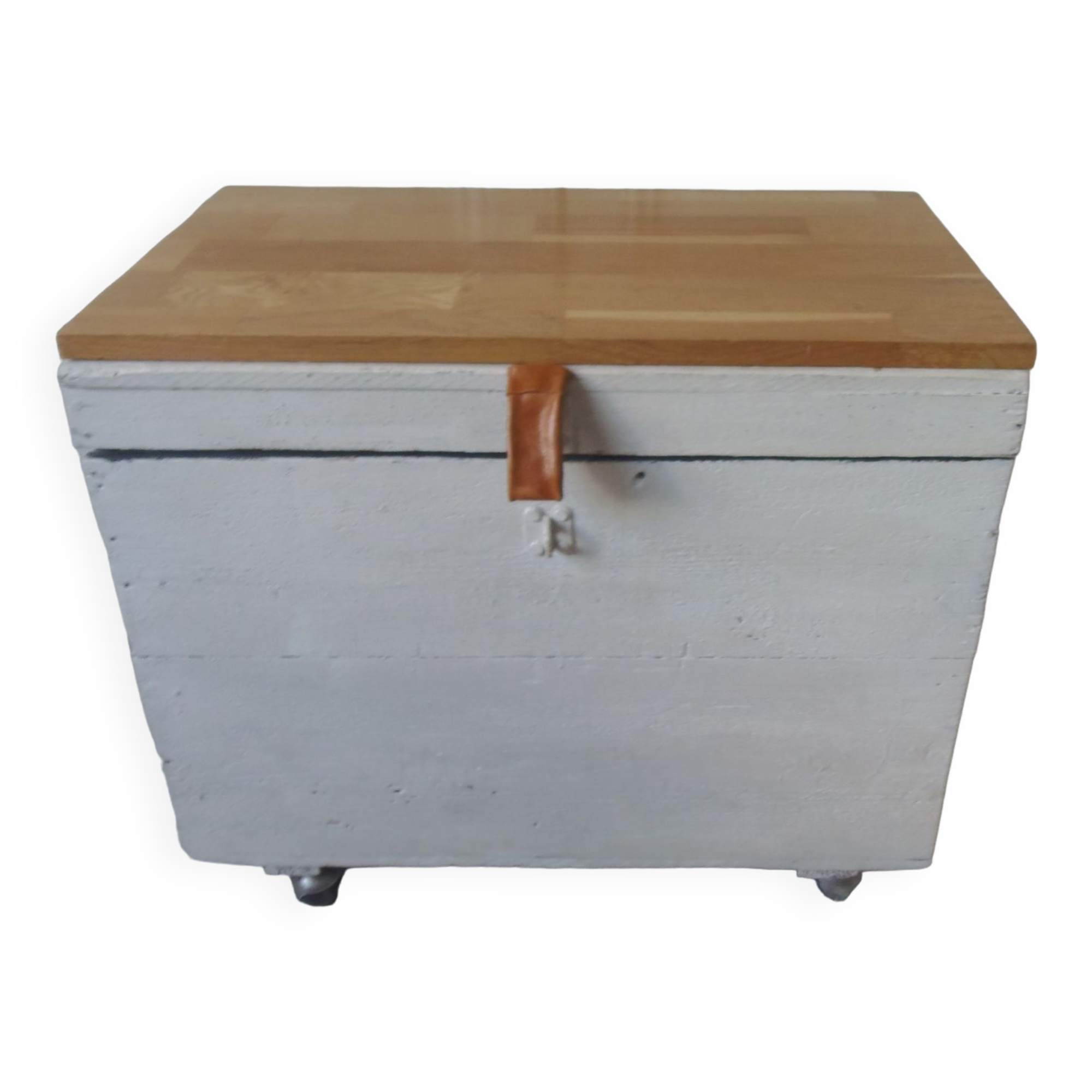 Vintage chest on casters pearl gray interior slate gray, oak top.