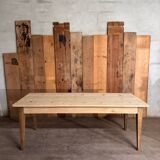 Farm table