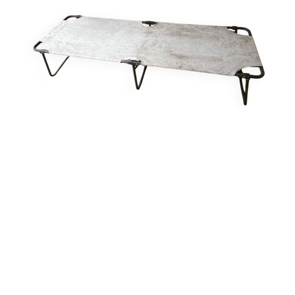 Lit de camp militaire pliant ancien en toile et métal vert kaki