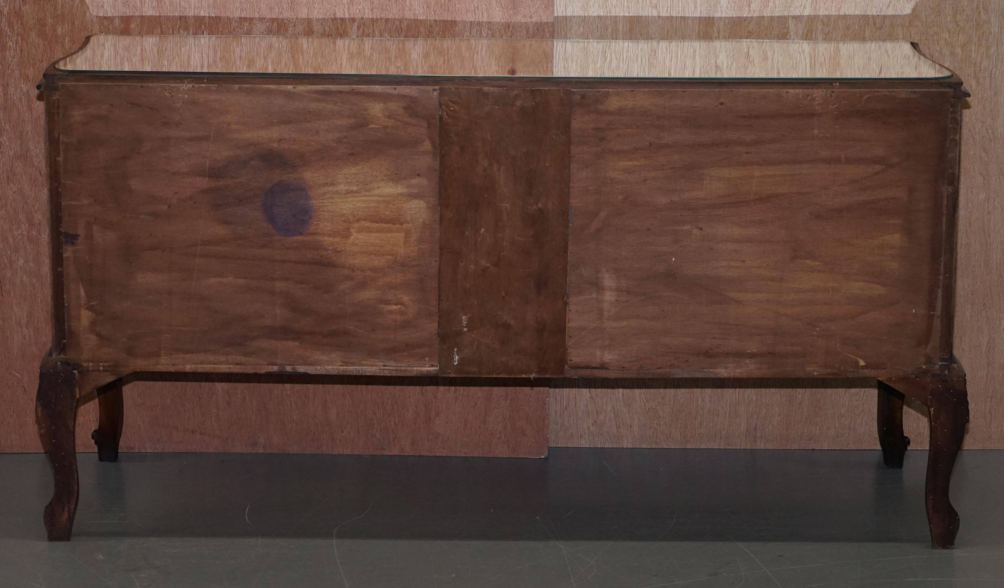 Vintage Italian Buffet in Walnut with Serpentine Front and Mirror Top