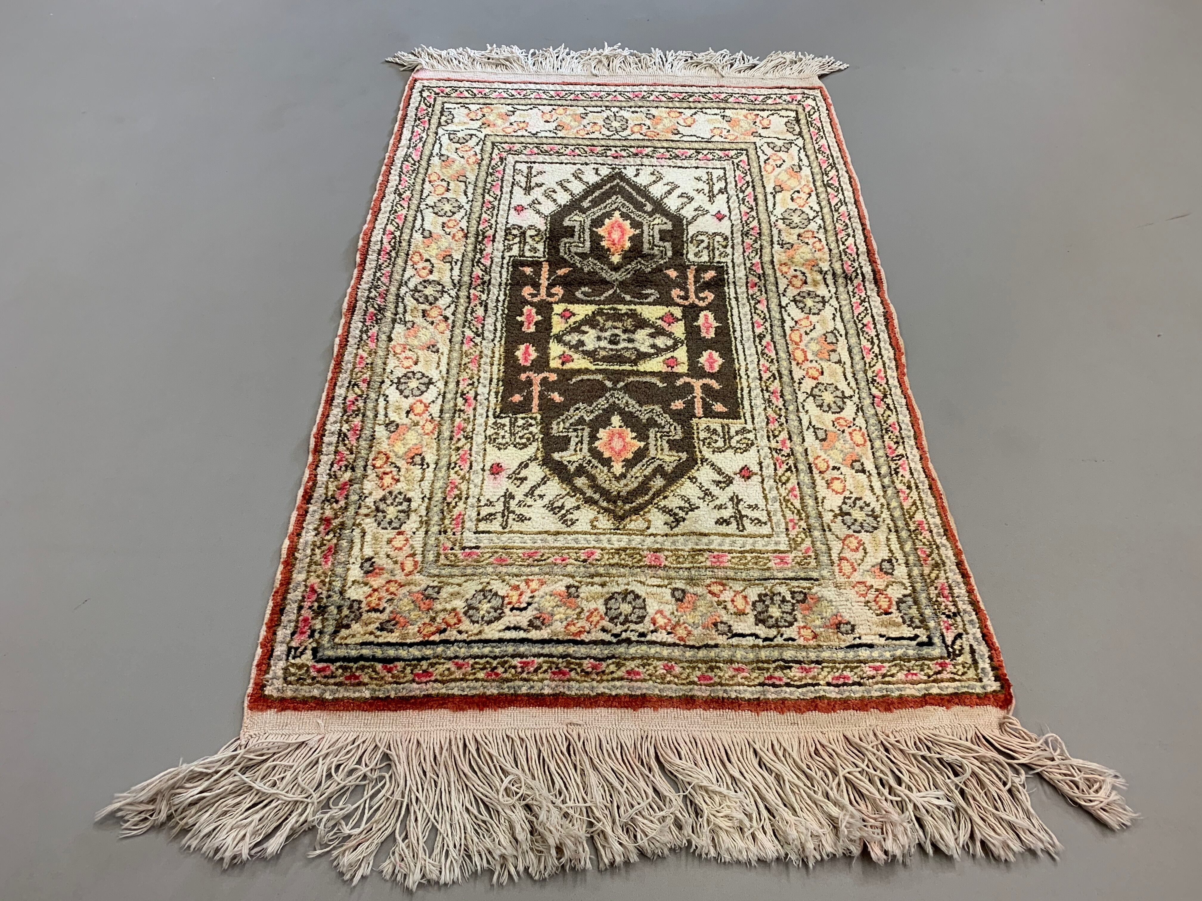 Vintage Turkish Vegan Silk Rug, 110x60 cm, Kayseri, Red, Yellow, Beige Small