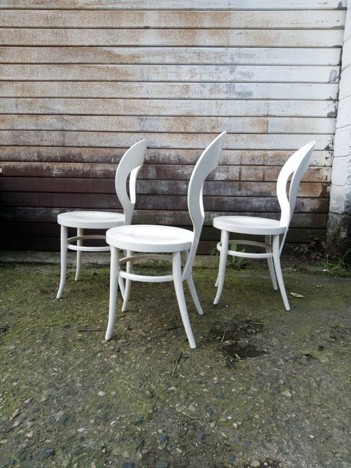 3 Baumann Mouette model chairs