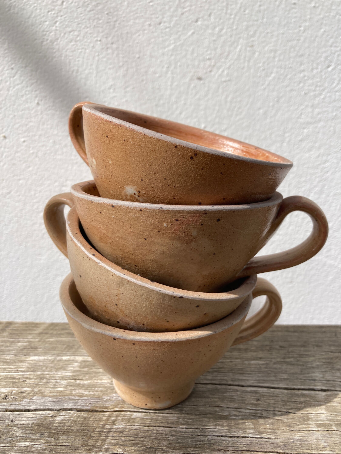 4 vintage stoneware cups