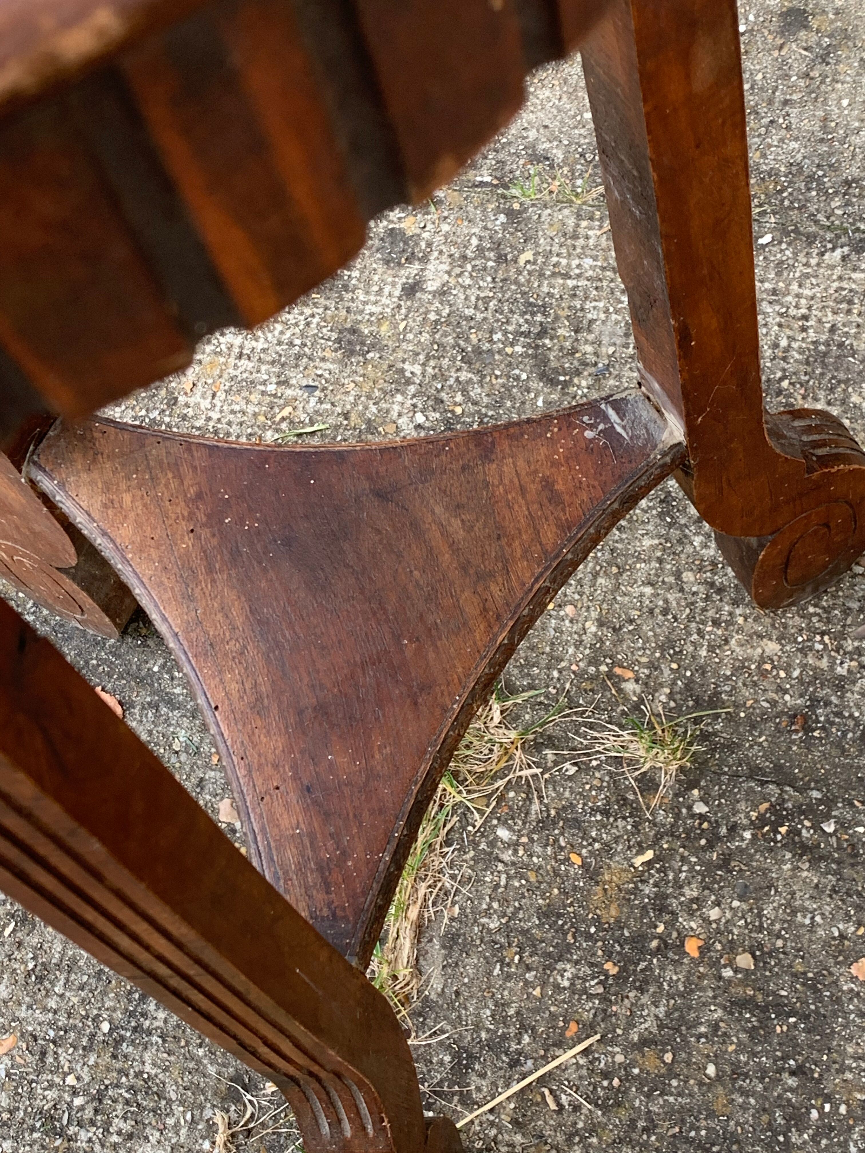 Saddle door plant in chiseled wood and marble art deco