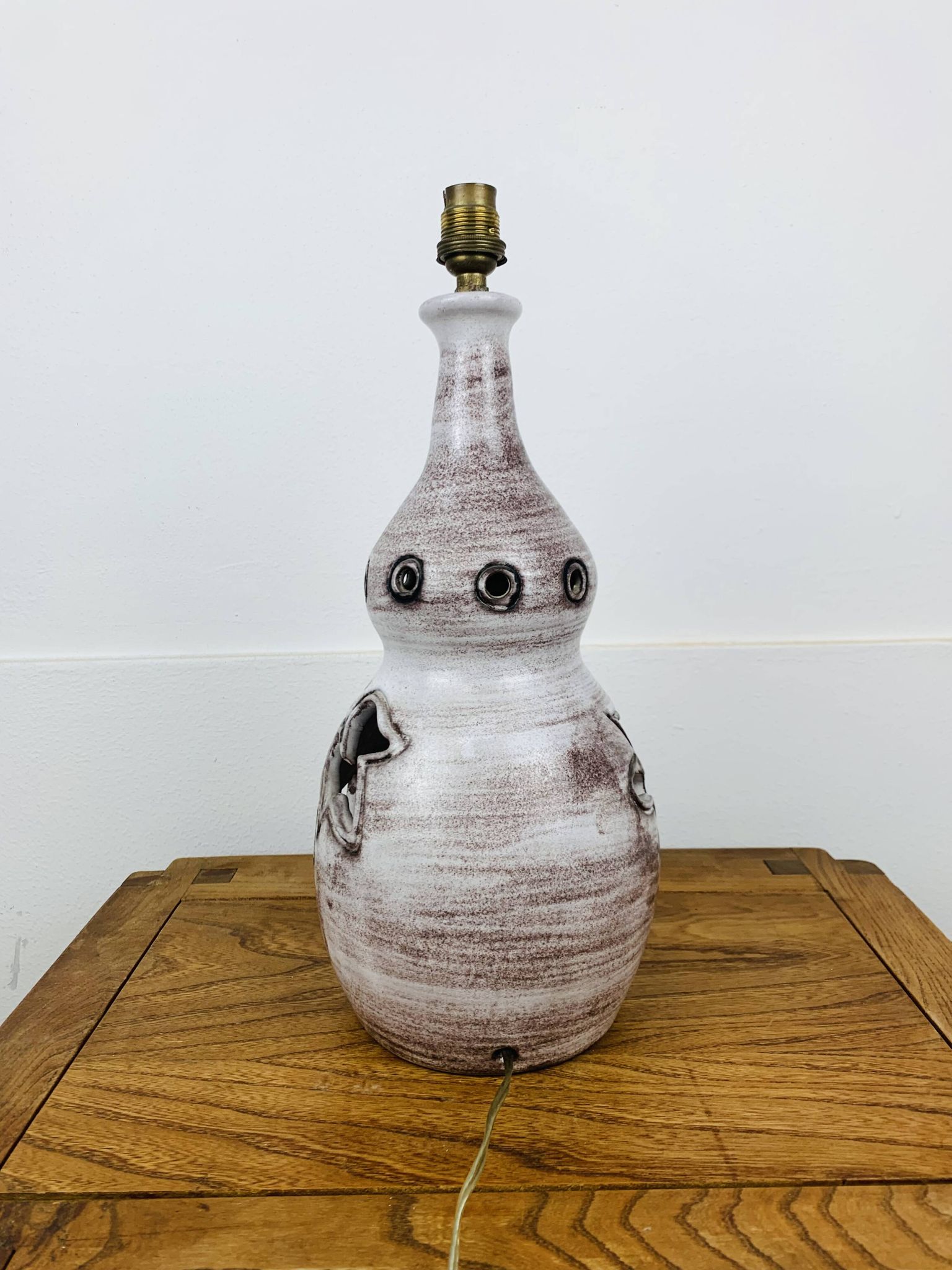 Lampe céramique ajourée, feuilles de vignes, années 60