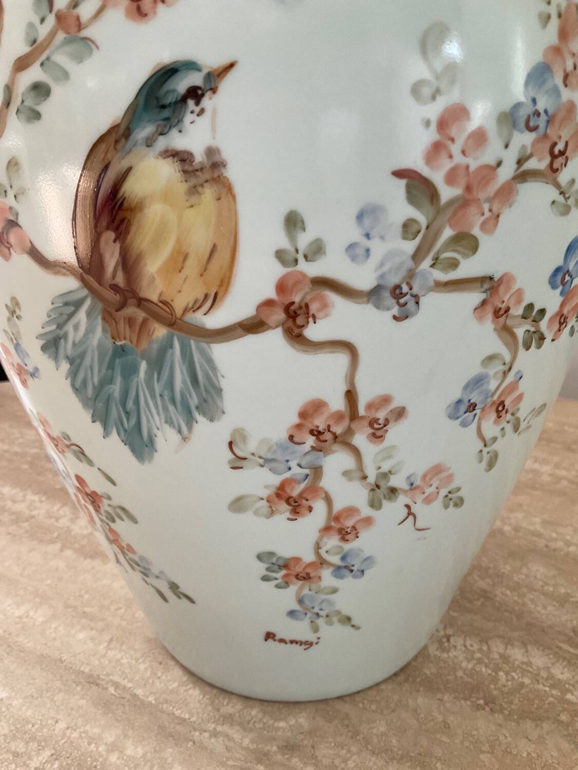 Signed lamp base in enameled porcelain