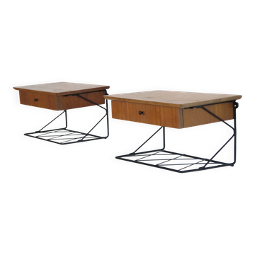 Paire de chevets flottants en teck 1960