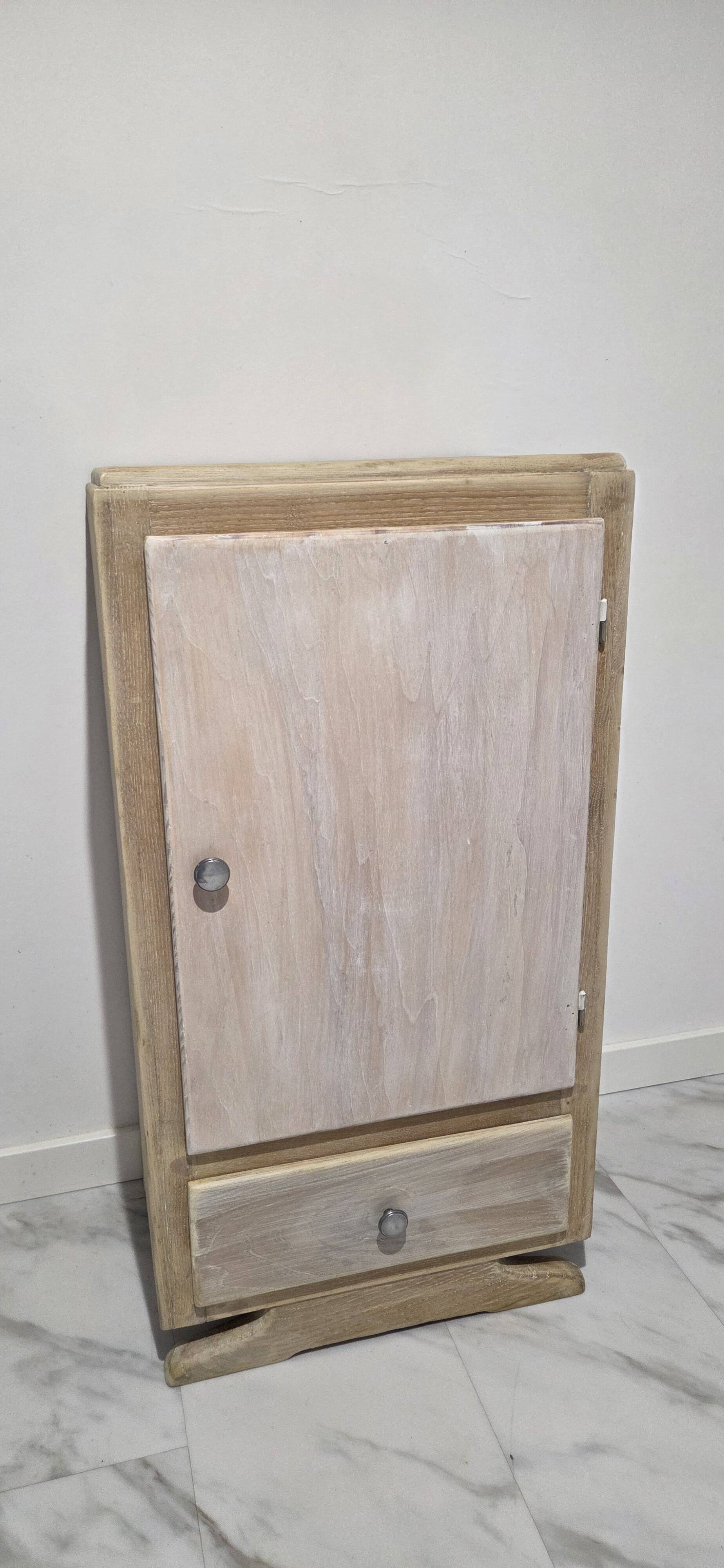 Vintage small buffet cabinet Mado from the 1950s.