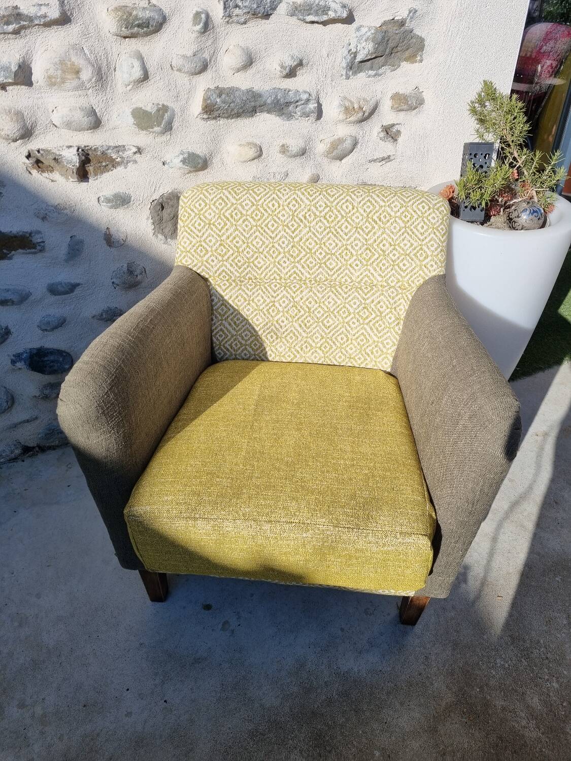 Recent club-style armchair