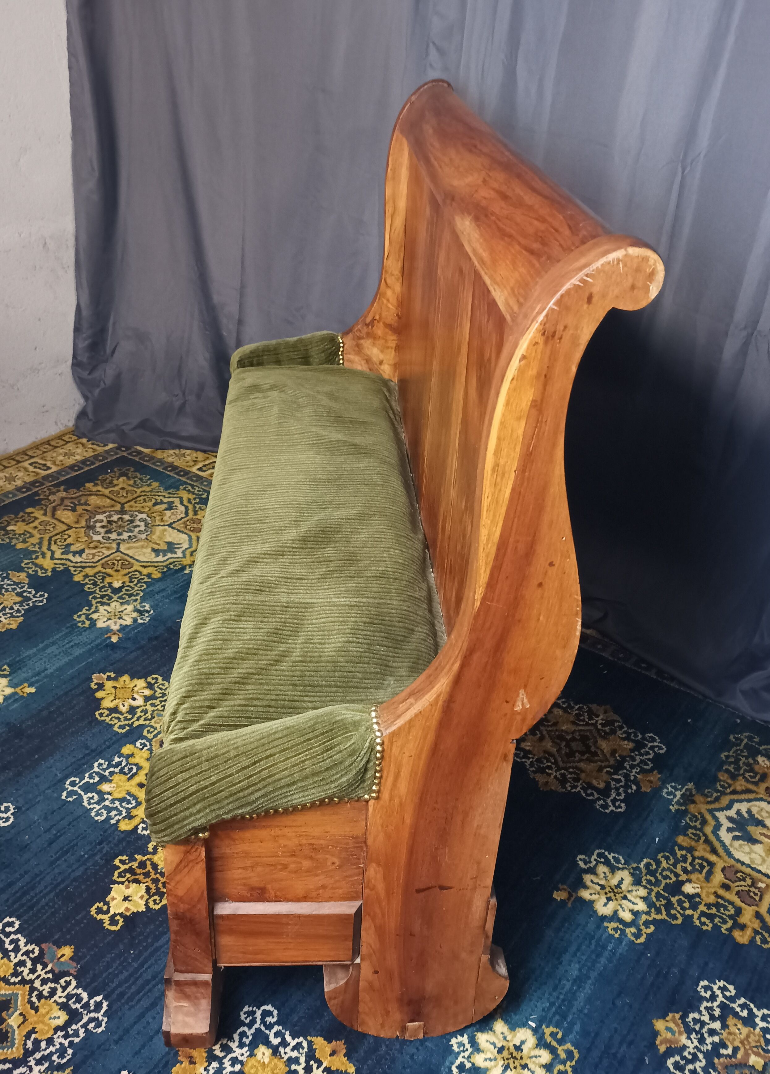 Louis Philippe bench in walnut