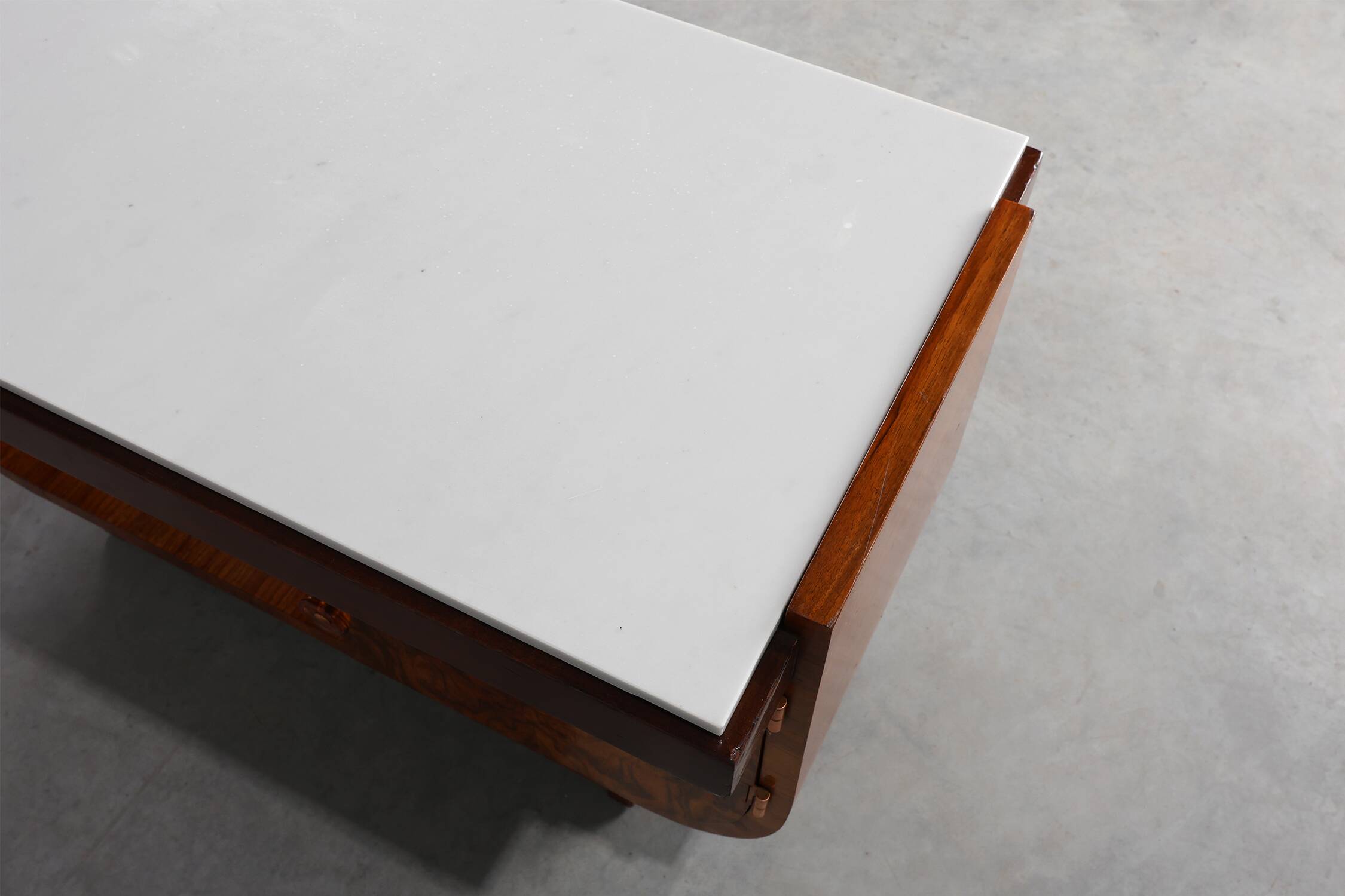 Belgian Art Deco Cabinet in Burl Veneer with Marble and Glass, circa 1930