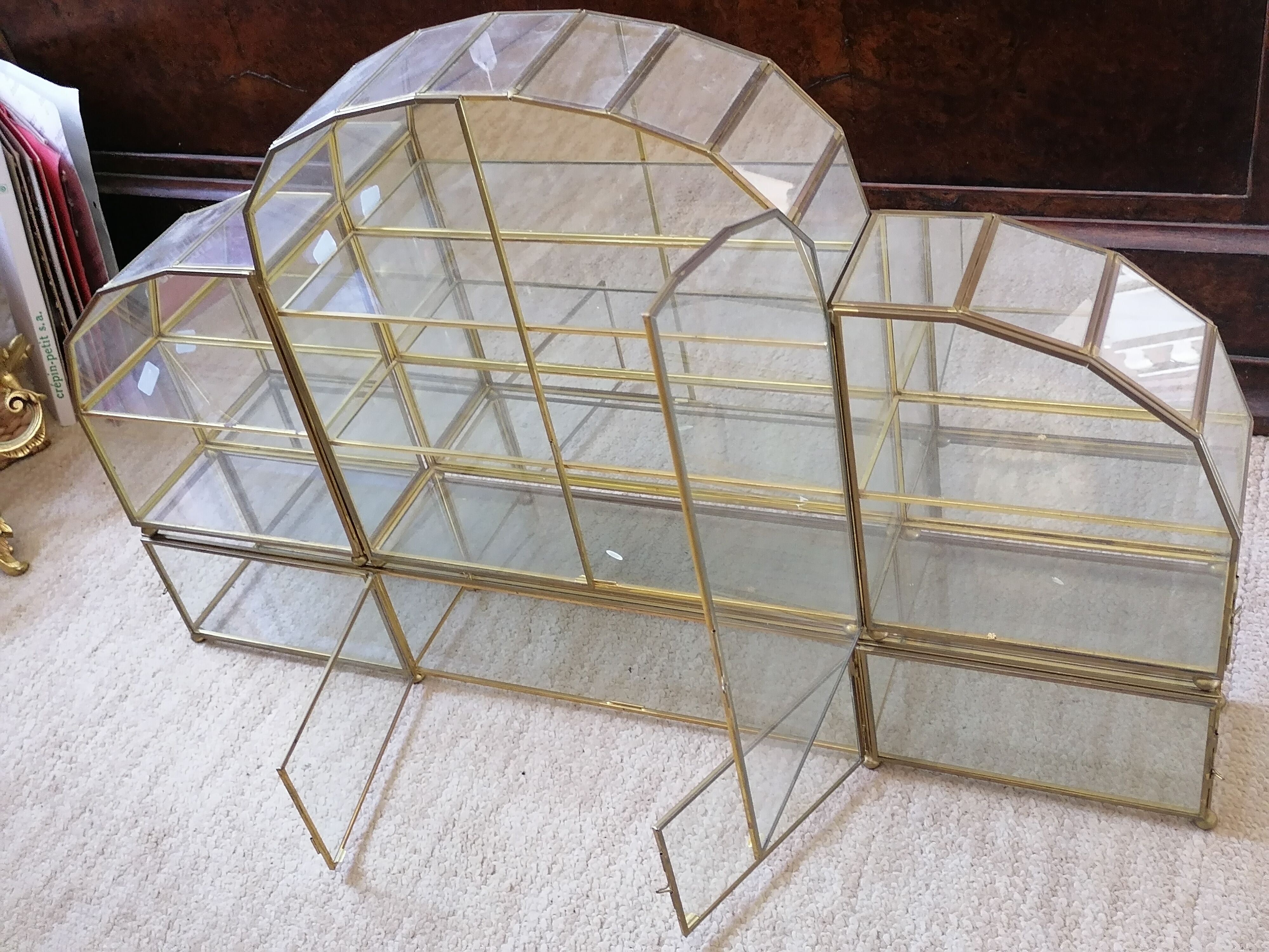 Vitrine laiton