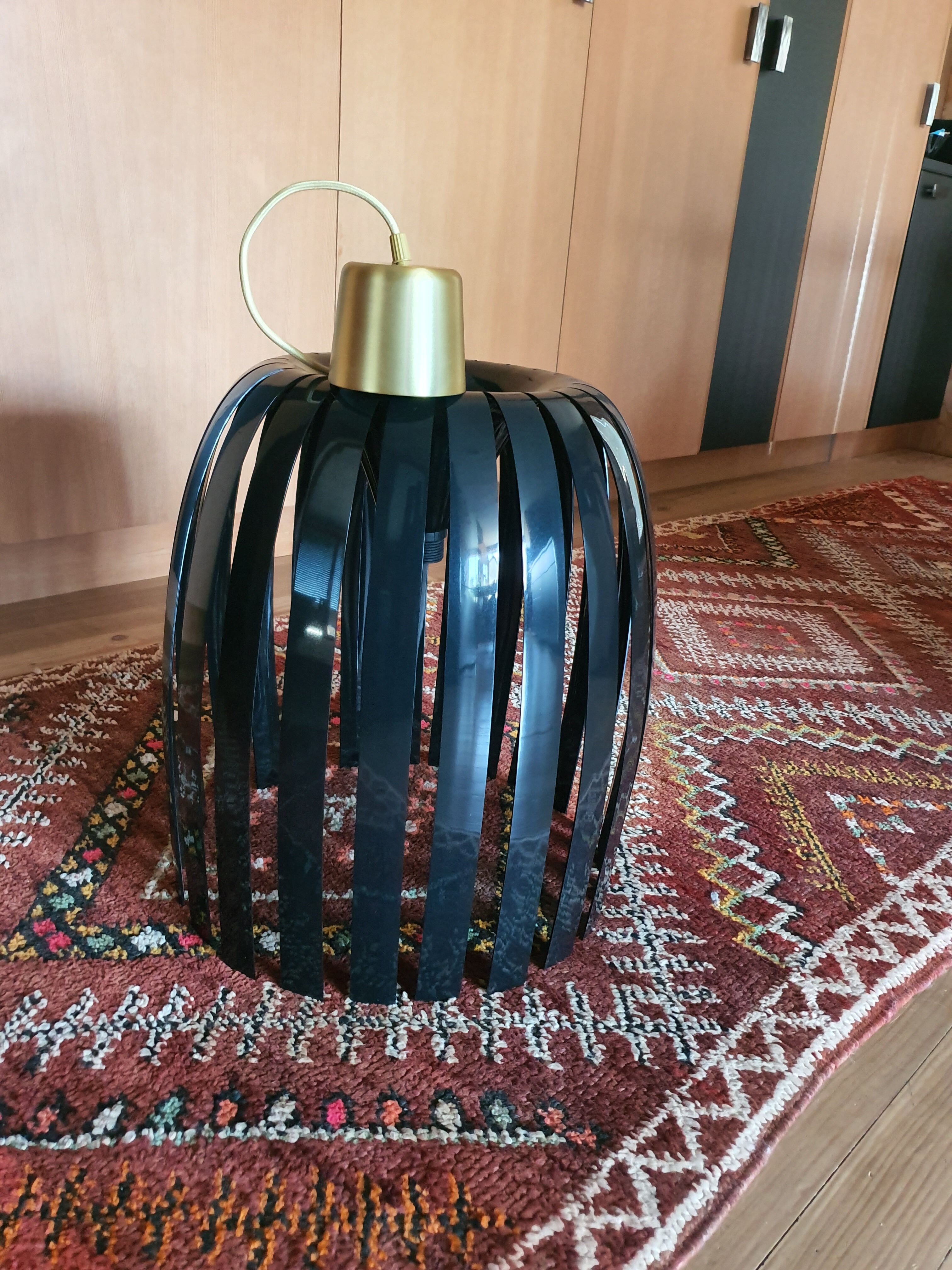 Suspension josephine