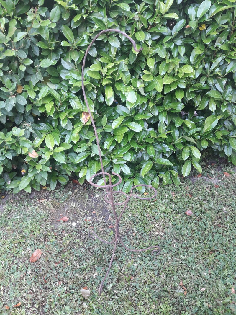 Porte plante h135cm fer torsadé vintage