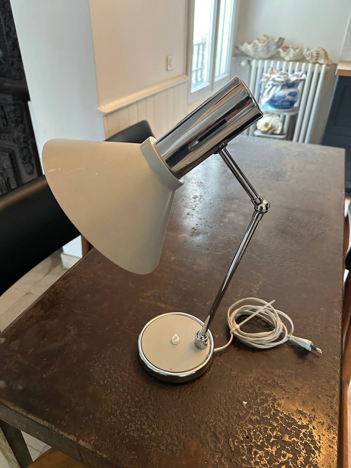 Grey desk lamp, Italy, 1960s