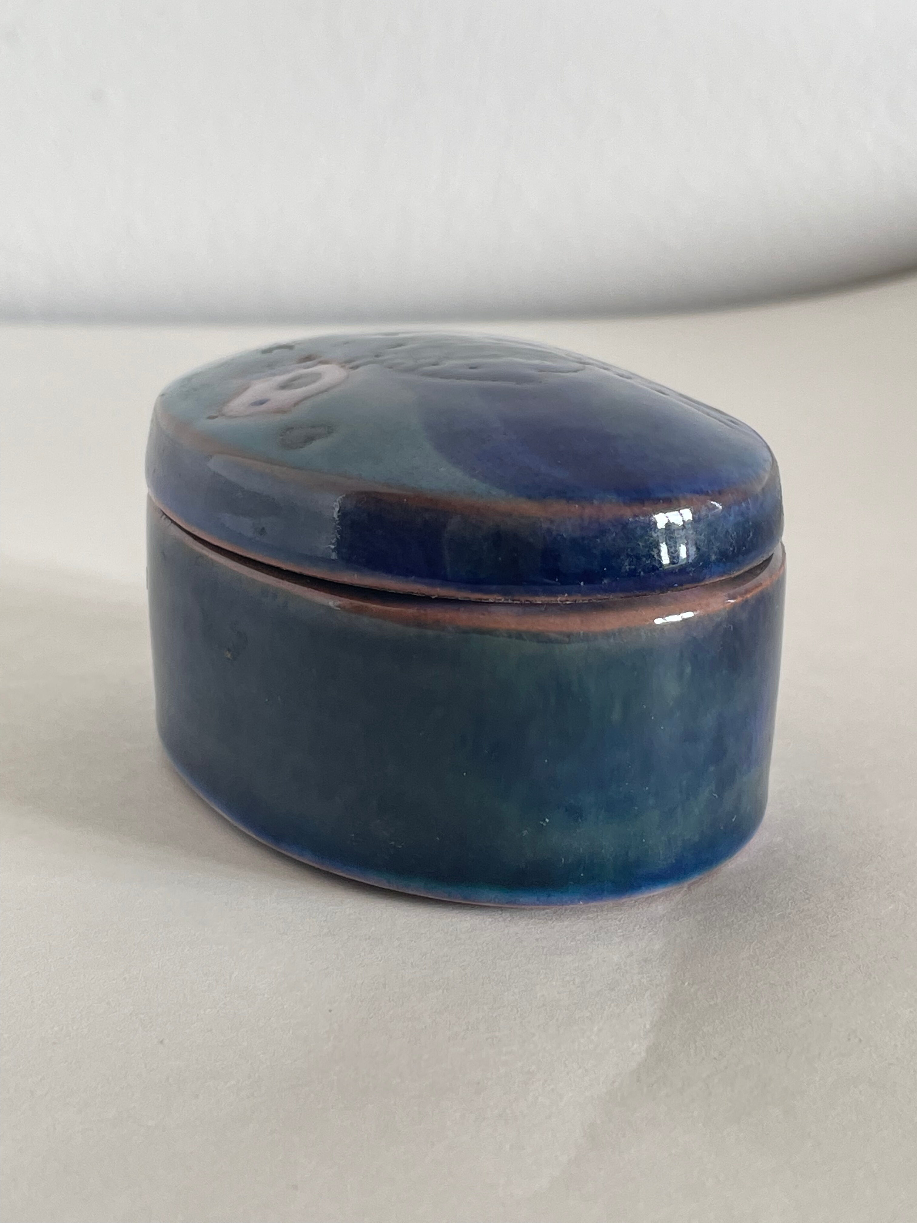 Cloutier ceramic box