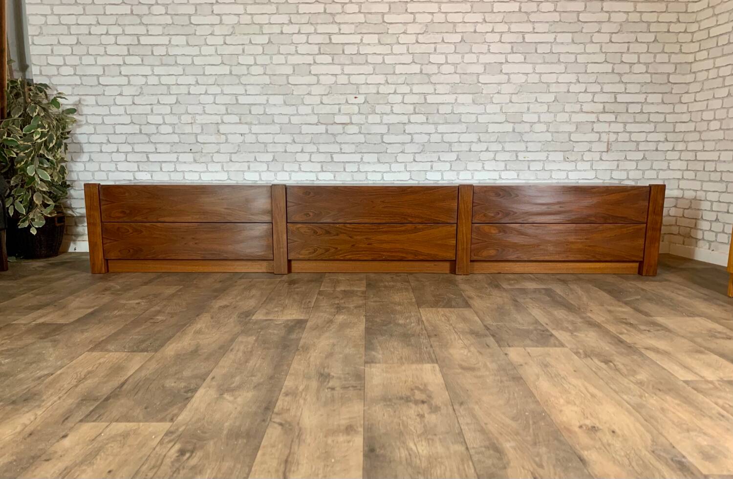 Low rosewood sideboard 1970