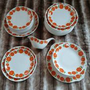 13 assiettes plates vintages Moulin des Loups