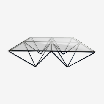 Vintage geometric design coffee table