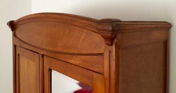 Armoire parisienne vintage