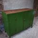 Comptoir industriel en acier vert