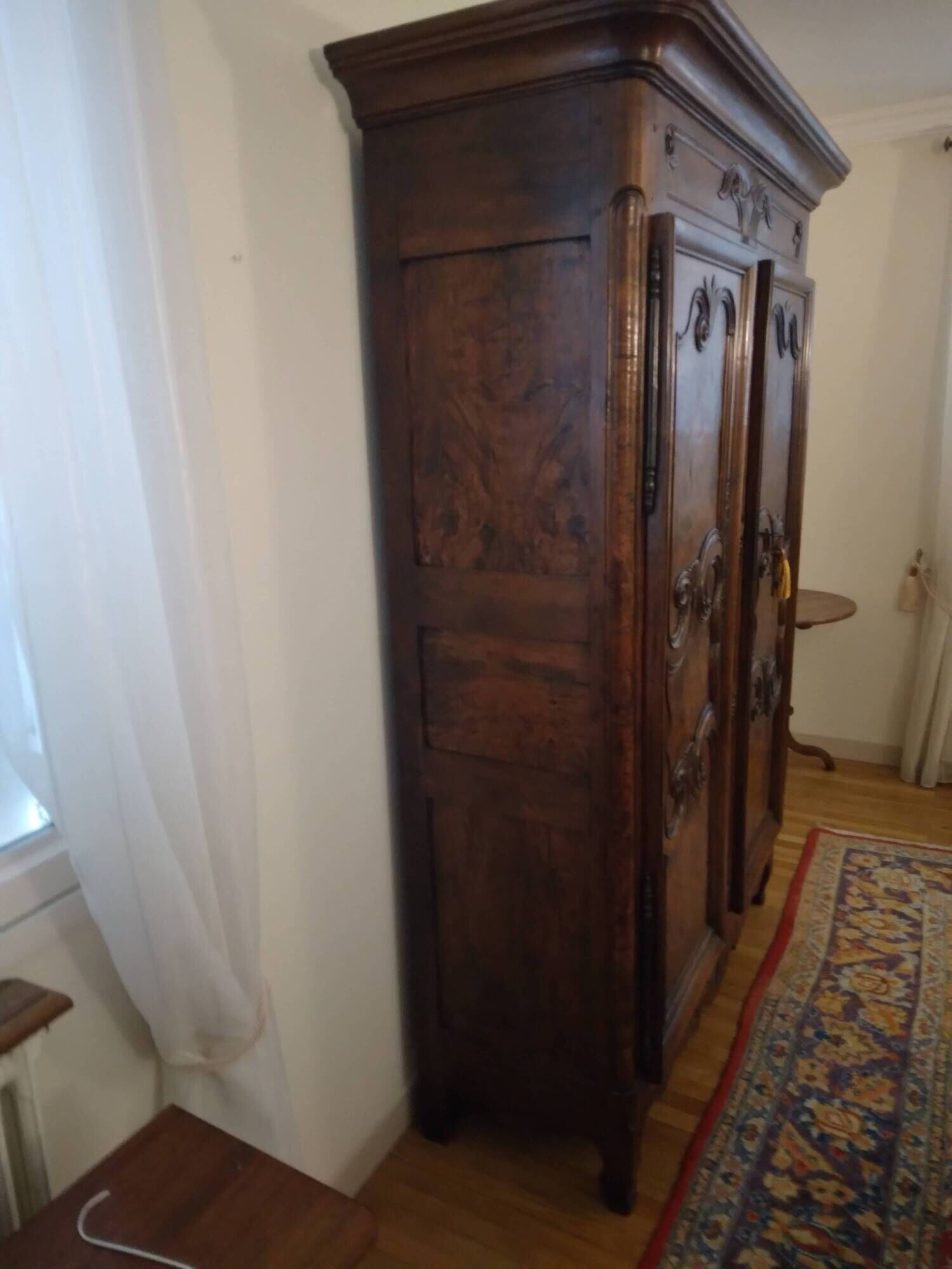 Bressan wardrobe