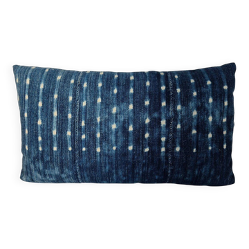 Cushion cover in vintage indigo fabric