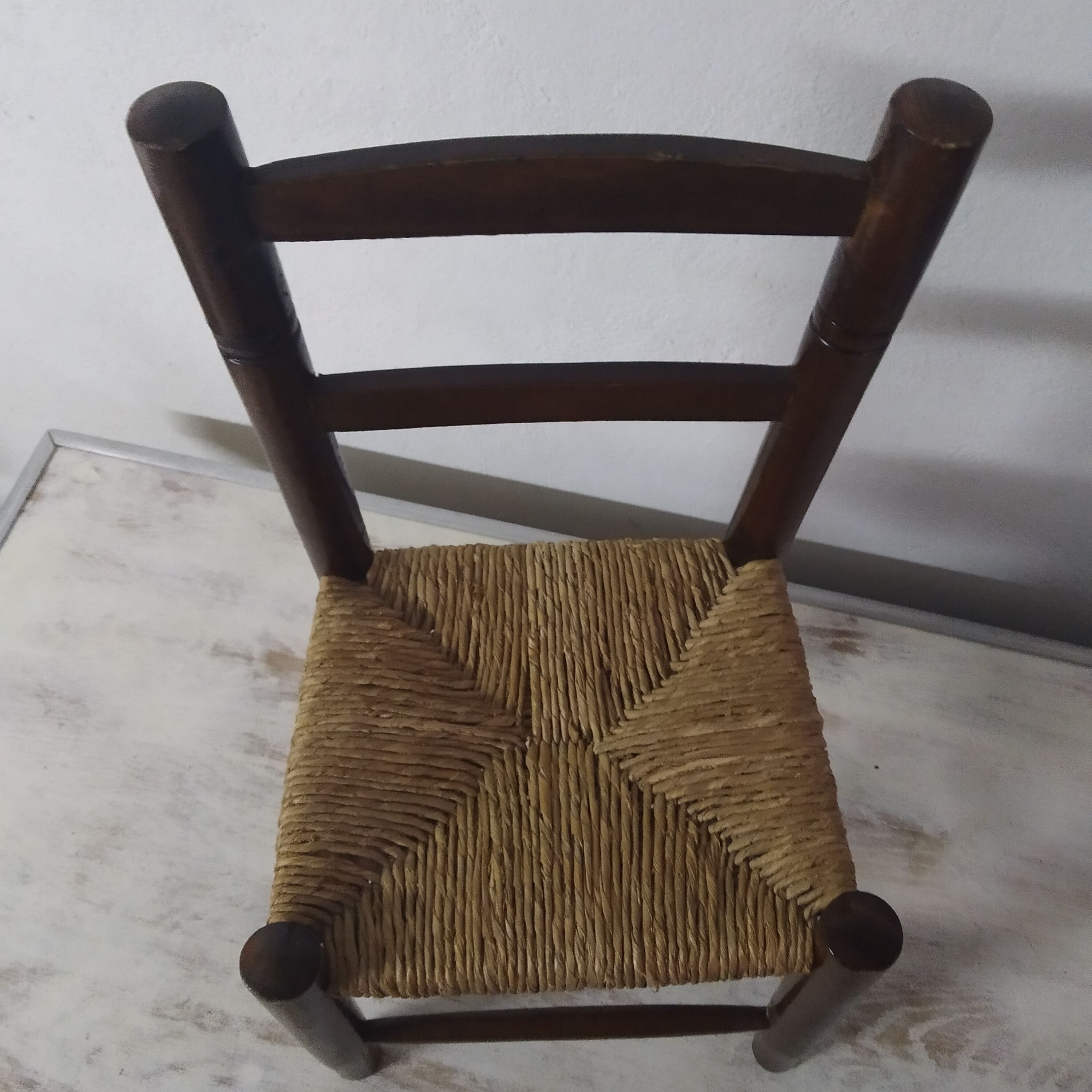 Straw child chair